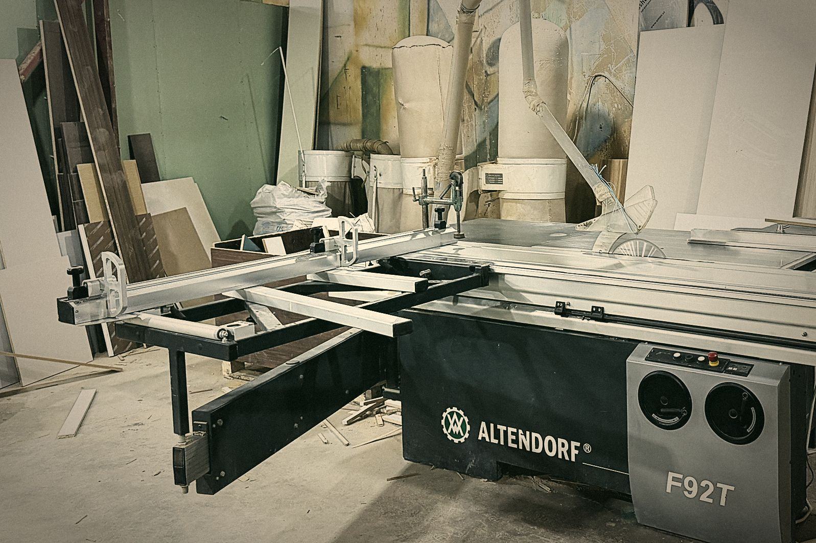 Форматно-раскроечный станок Altendorf F92T